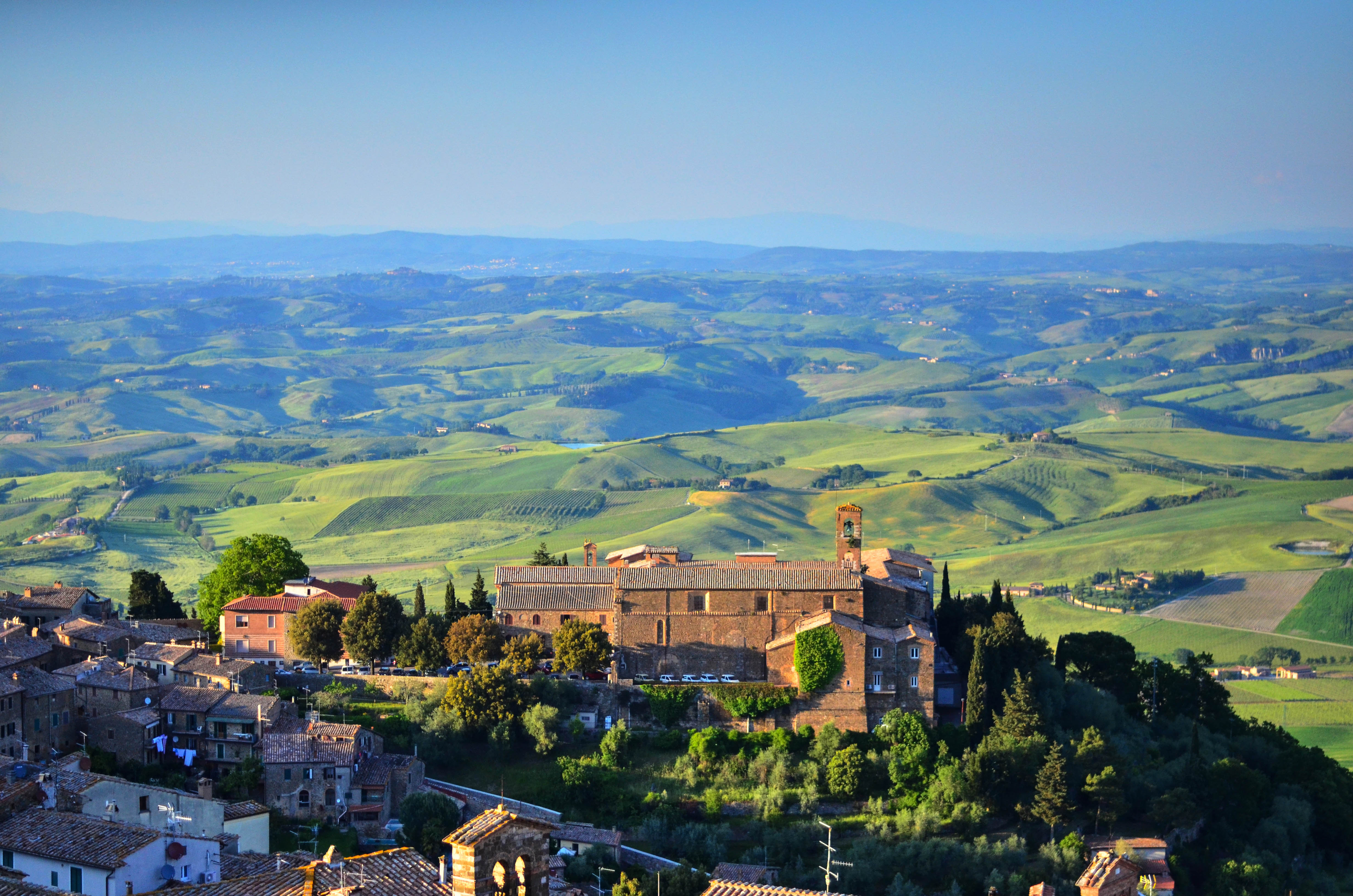 blog-post-9-italy-white-lace-dress-19