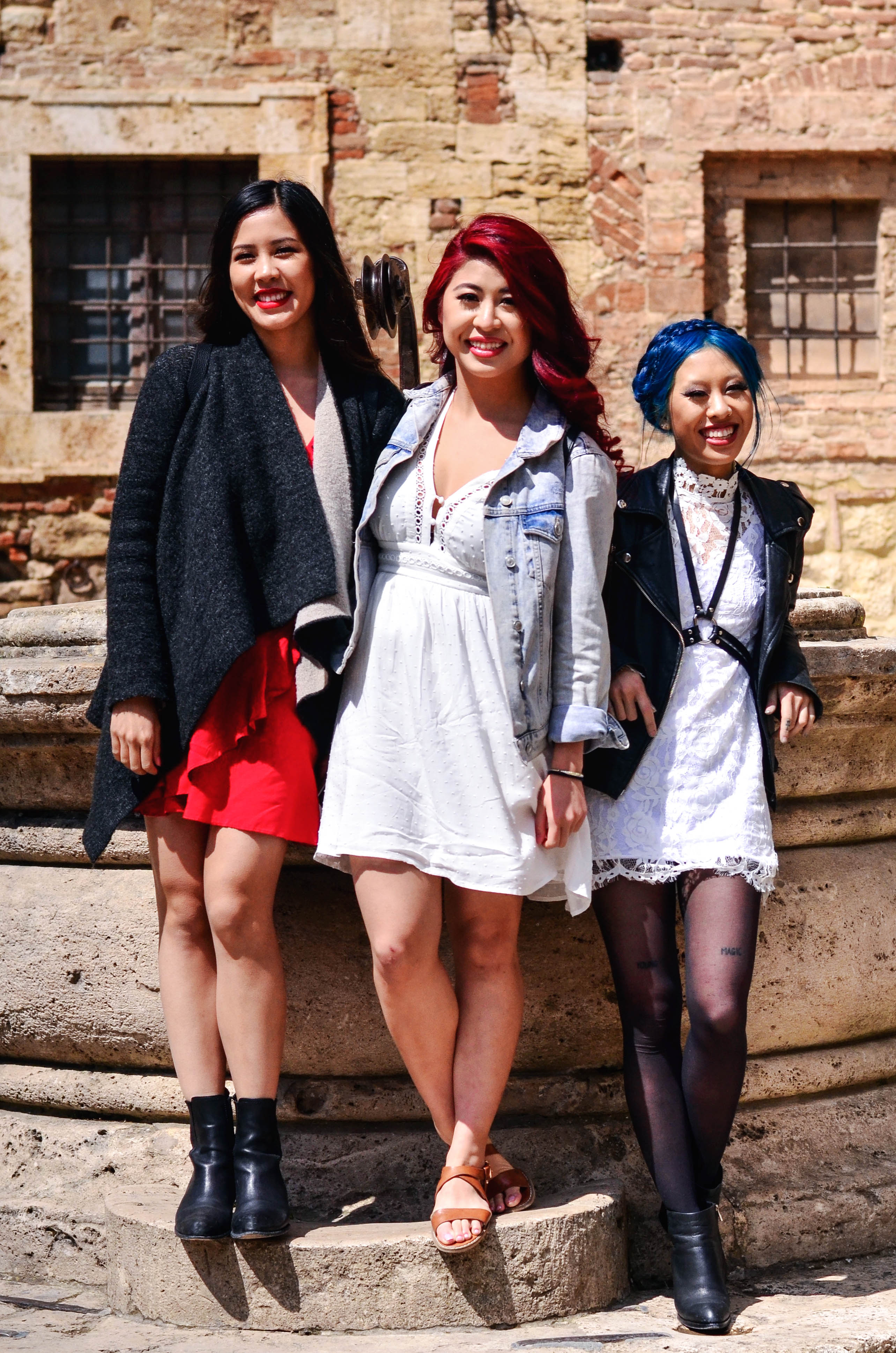 blog-post-9-italy-white-lace-dress-2