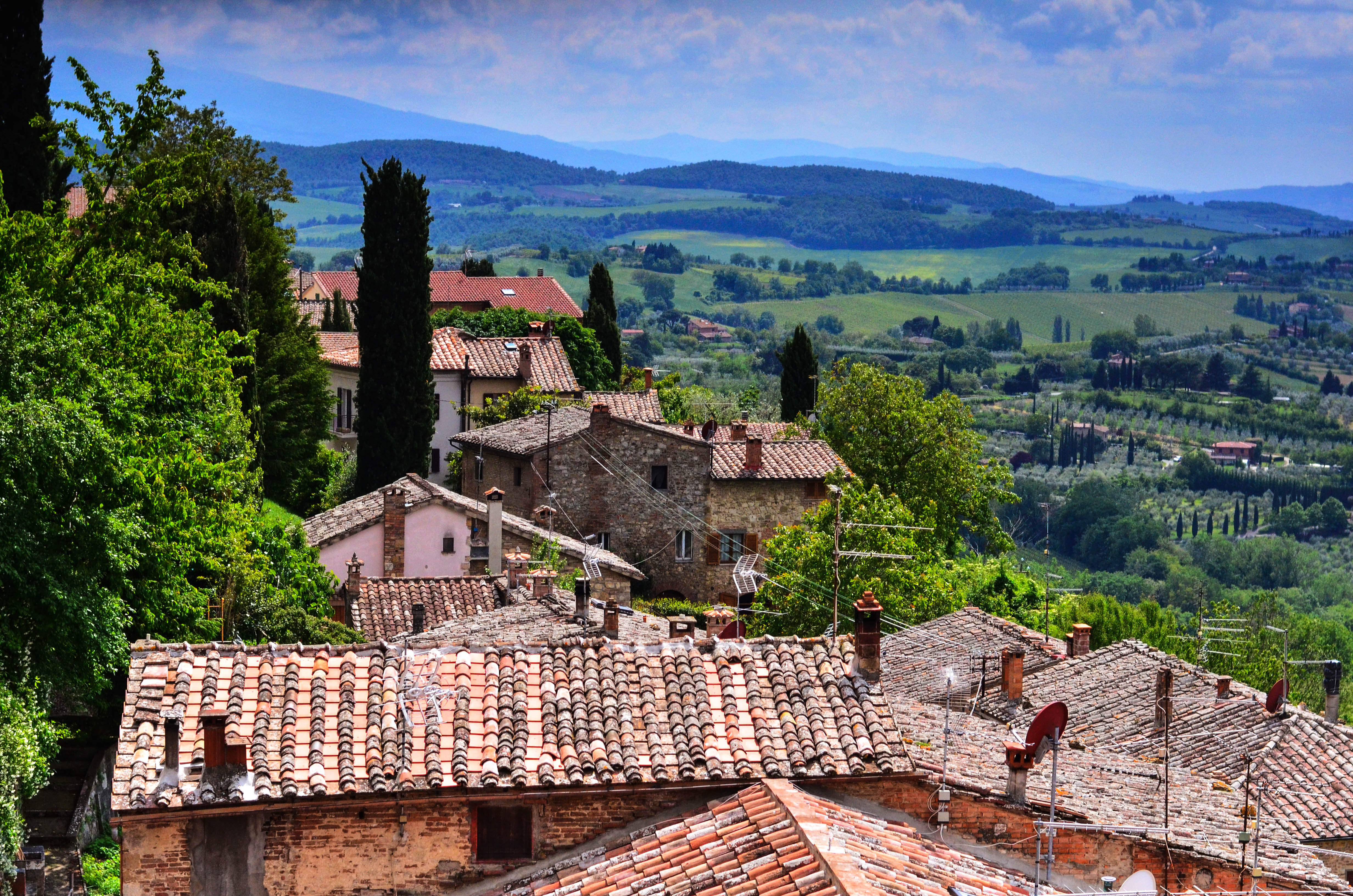 blog-post-9-italy-white-lace-dress-3